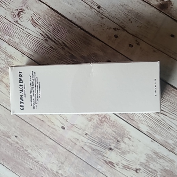 Grown Alchemist Polishing Facial Exfoliant - Picture 4 of 6